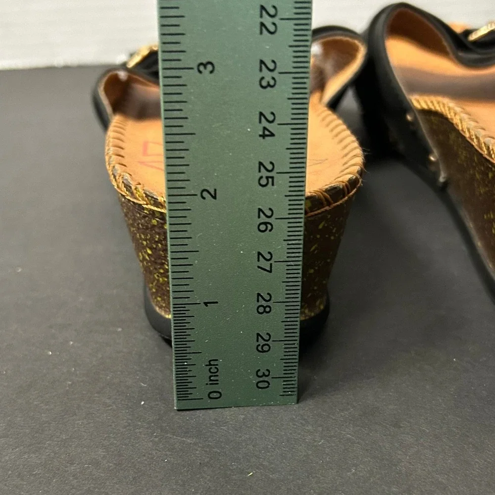 DoDo slide sandals